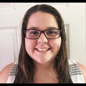 Meet your Posher, Kendra